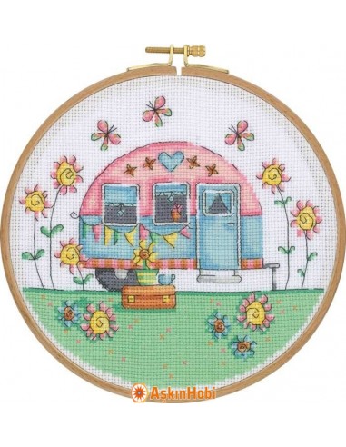 Tuva Cross Stitch Kit With Wooden Hoop Ccs04