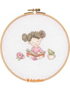 E20 Series Cross Stitch Kits E2002 Cross Stitch Kit 18,5 cm E2002