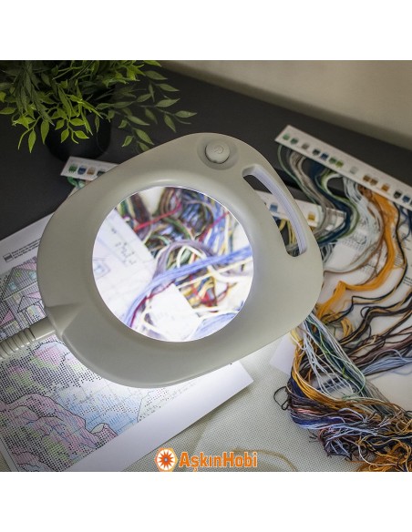 Büyüteç 4in1 LAMBALI - AYAKLI BÜYÜTEÇ 4-1 Büyüteç 4in1 LAMBALI - AYAKLI BÜYÜTEÇ 4-1